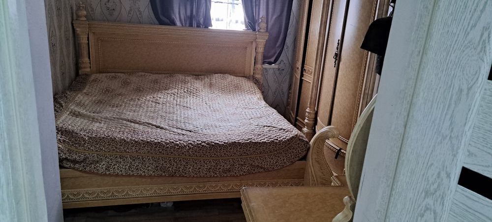 Продам срочна спални гарнитура