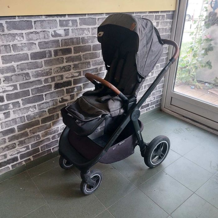 Комбинирана бебешка количка 2 в 1 kinderkraft- everyday сива
