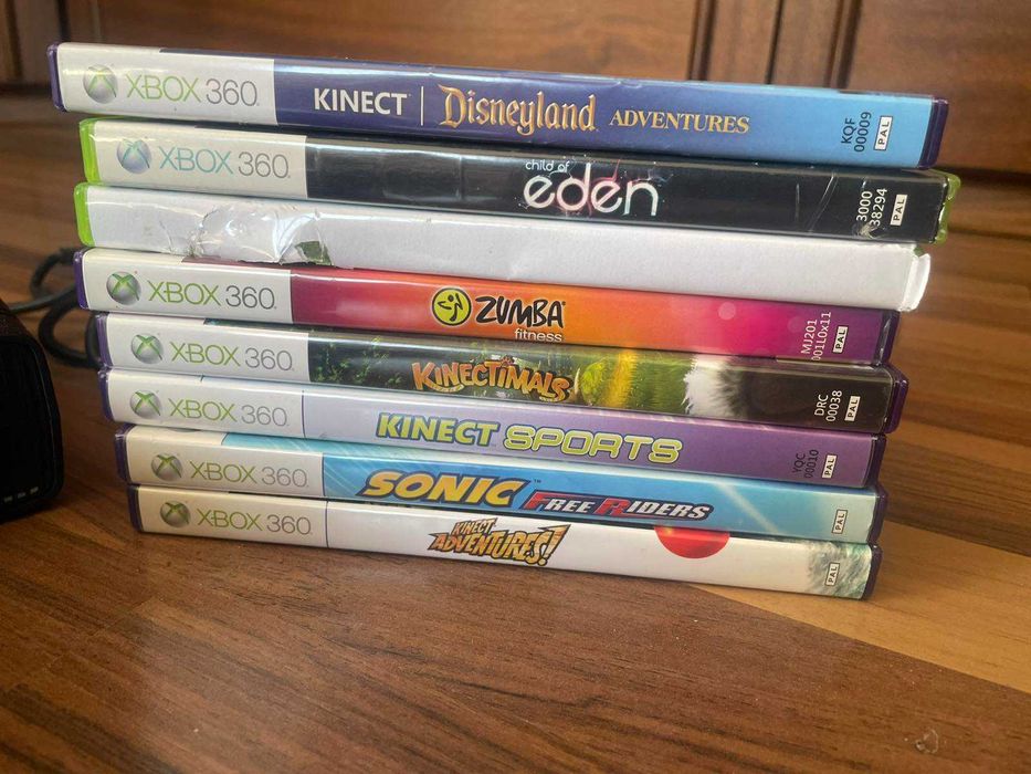 Xbox 360 + Kinect + игри + контролер – пълен комплект