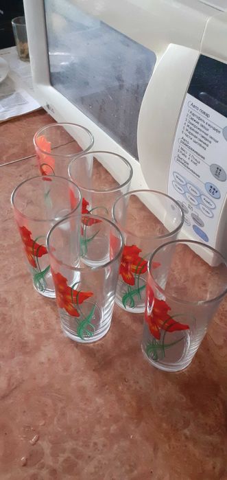 Набор стеклянных стаканов с рисунком