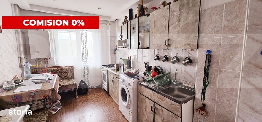 Apartament generos: 97,5 mp, 5 camere, 2 bai mari