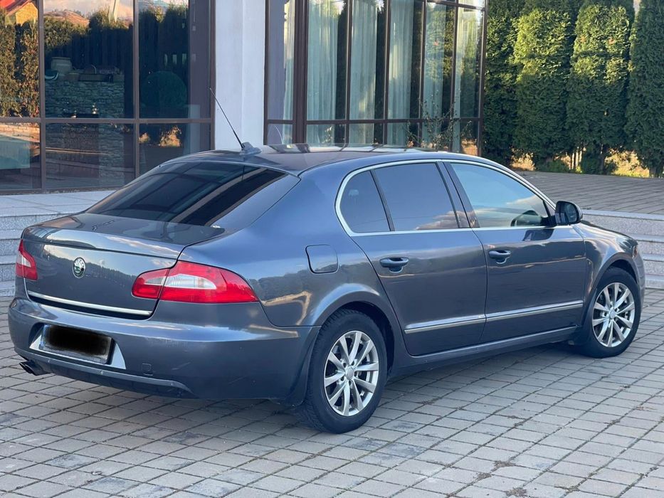 Skoda Superb “ 2.0 tdi “2009 “ Manual