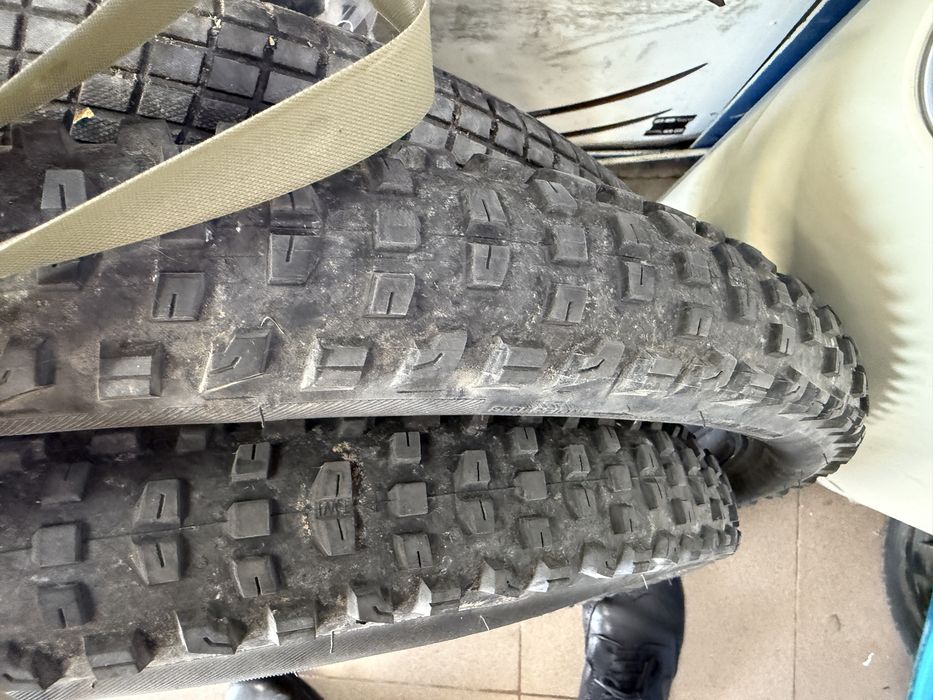 Продавам Гуми Bontrager XR4/COMP 29x2,6