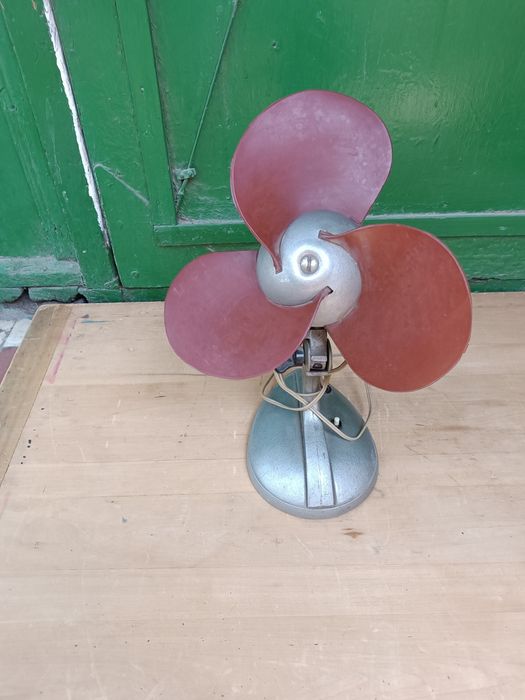 Продам советский вентилятор