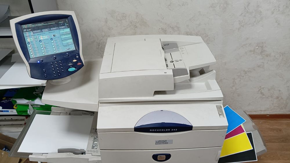 МФУ принтер Xerox DC242