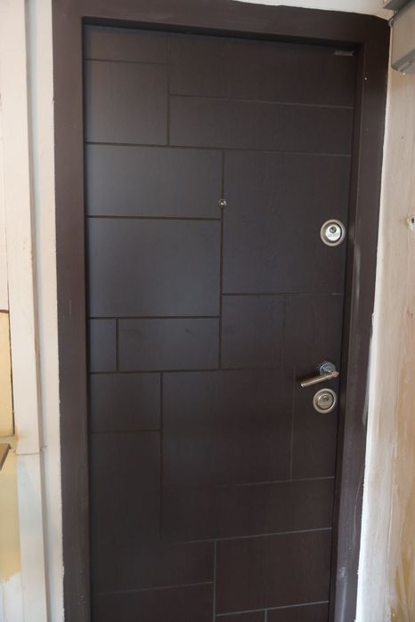 APARTAMENT 4 CAMERE DE VÂNZARE – Strada :TABEREI, bl: W NORD, turnu magurele