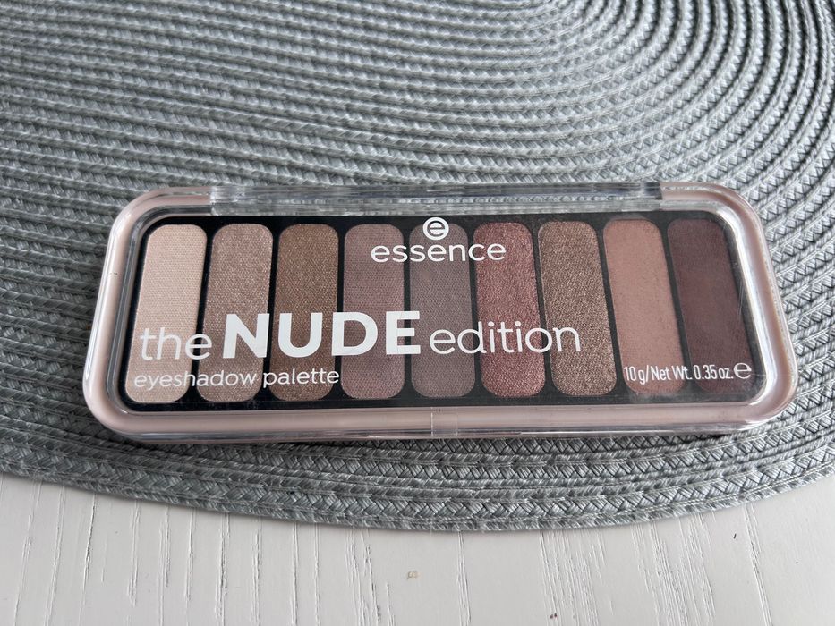 Фон дьо тен и ружове