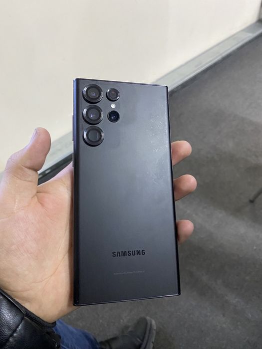 Samsung S22 ultra sotiladi