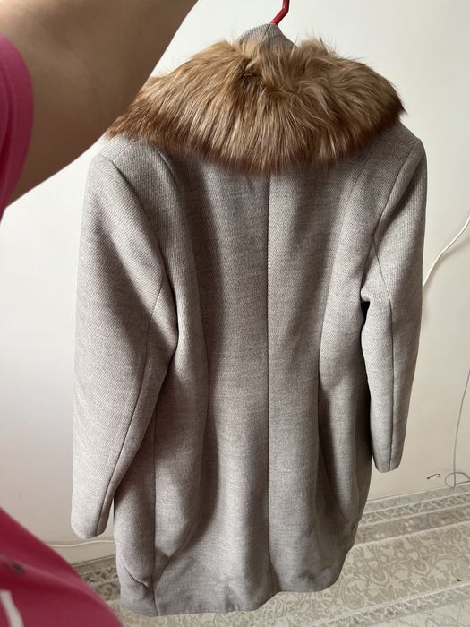 Пальто с лисьим воротником (снимается)
