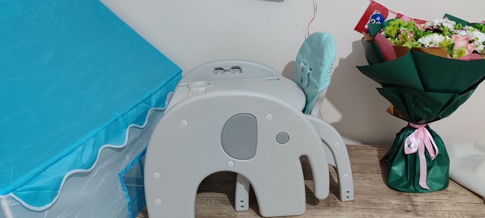 Kichkintoylar ovqatlanish stoli va dars qilish uchun parta 5 yoshgacha