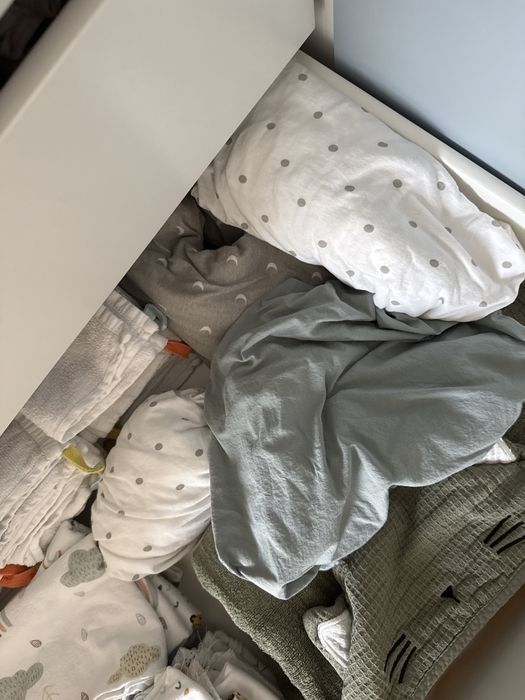 Patut bebe ikea sundvik gri