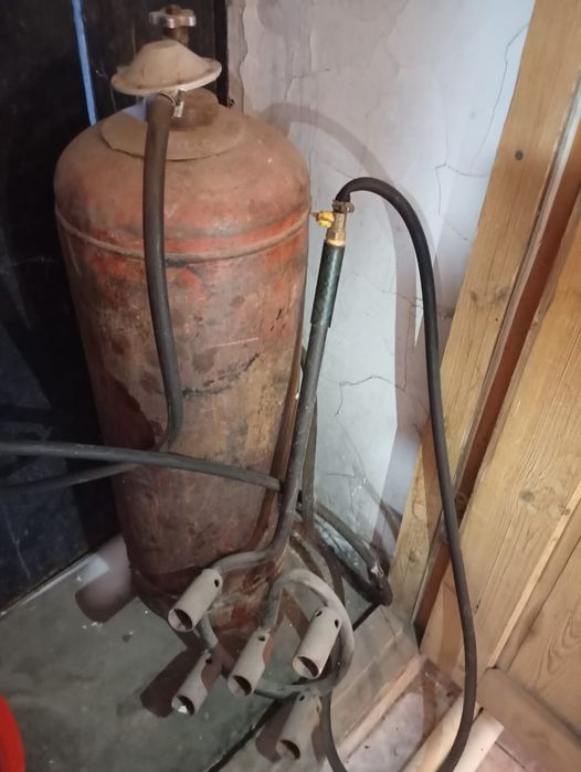 Продам Газбалон  горелка