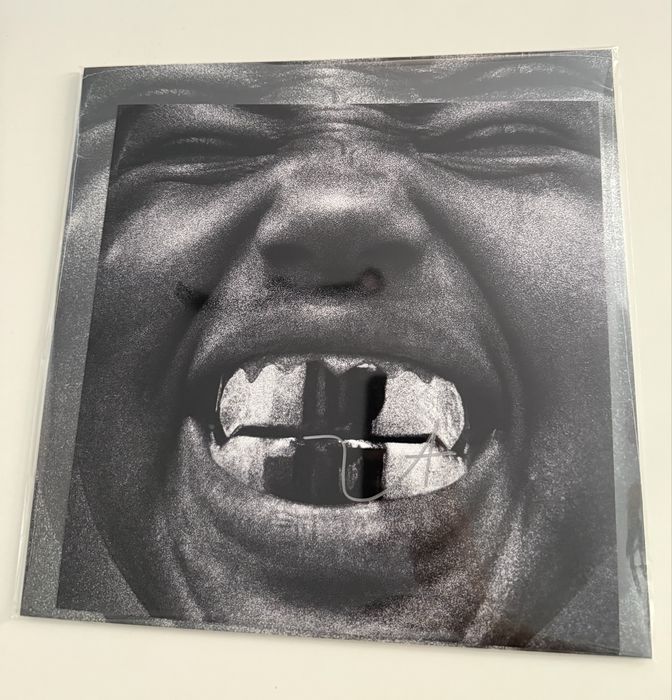 Kanye West - Bully Signed LP , с автограф от Kanye West