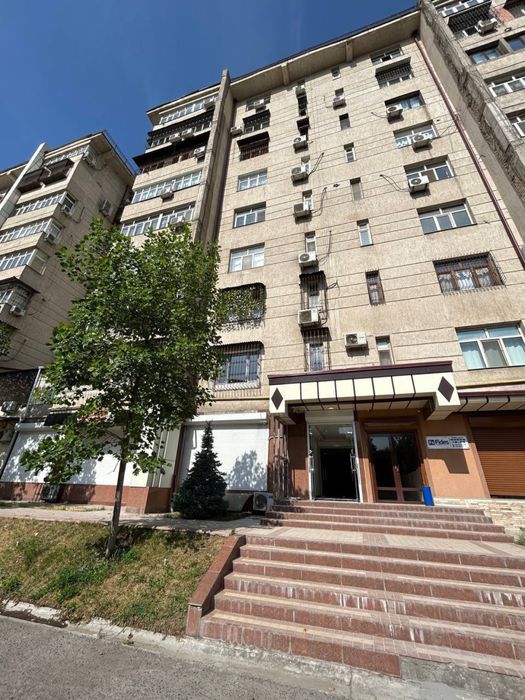 Сдаётся Нежилое Помещение!
