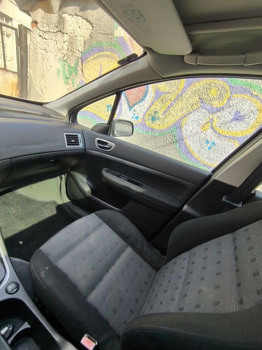 Продавам Peugeot 307 SW