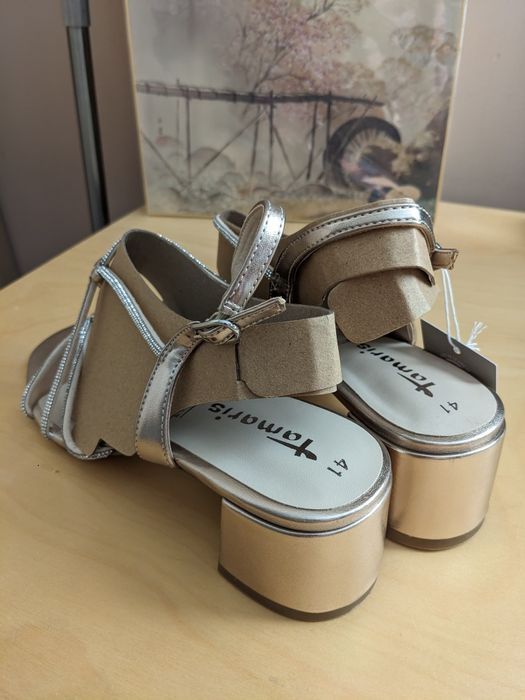 Tamaris златни обувки с камъни 41