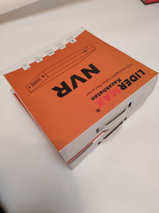 Сетевой видеорегистратор (NVR) 9 каналов 5mp IP POE