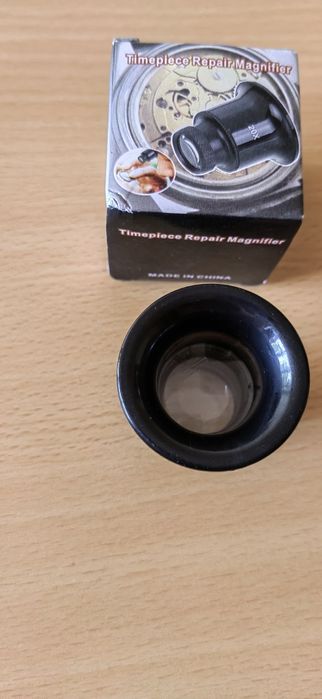 Продавам  увеличителна лупа ×20 за 10лв.