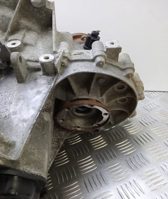 Cutie viteza 1.2 i / 1.4 i 02t301103 Seat Ibiza a 4-a generatie 6J se