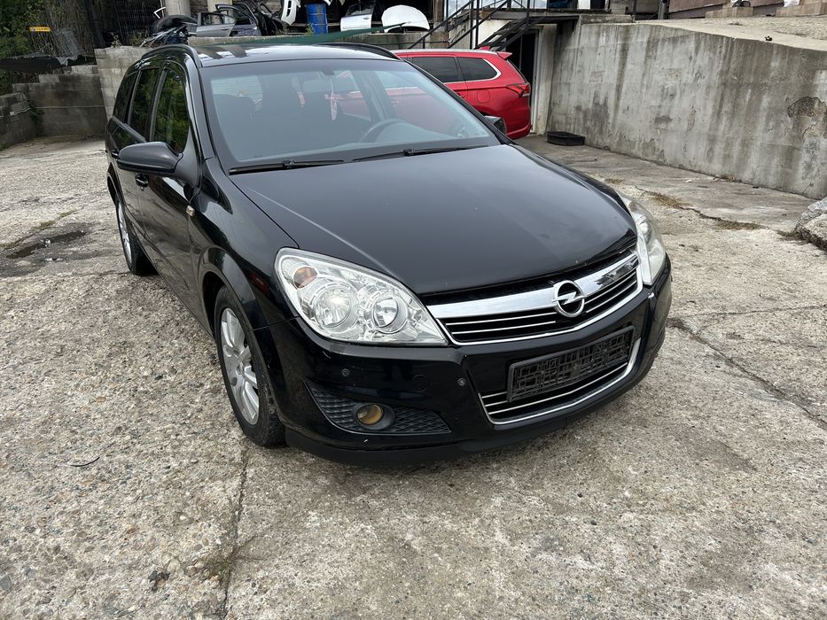 Far Opel Astra H
