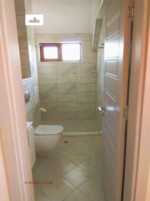 Къща в Варна, област-гр.Долни чифлик площ 370 цена 234500