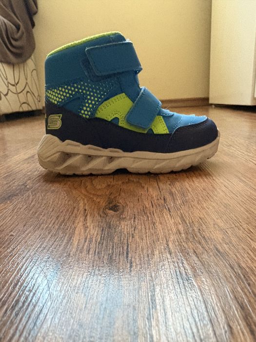 Апрески Skechers