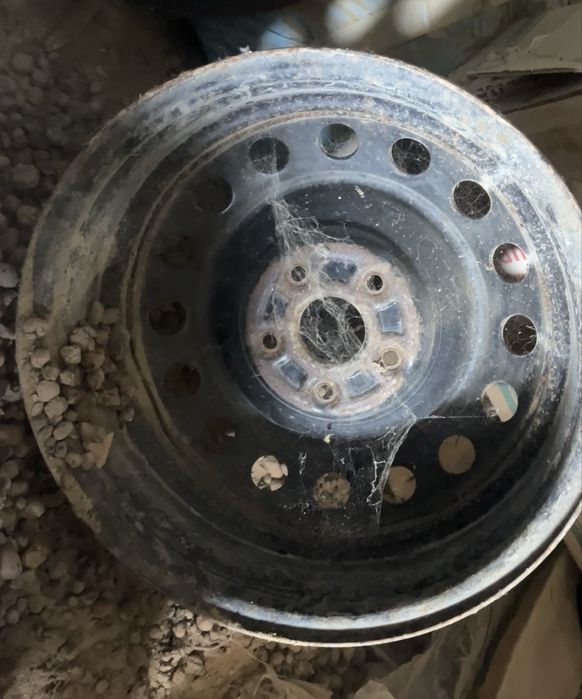 Штамп диск R16, состояние б/у в хорошем состоянии