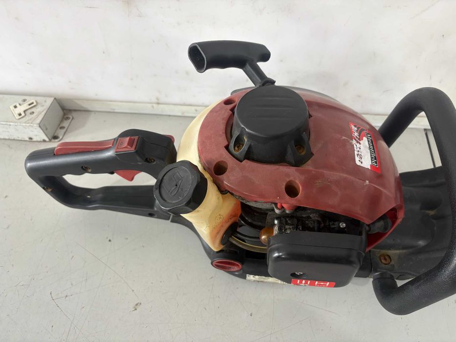 Храсторез бензинов - Mountfield MHJ2424