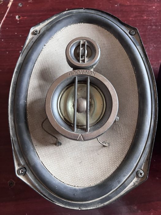 Ishonchli garaniya magnitafon hali yangi kalonka rabochi