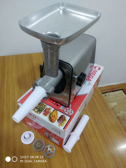 Электро мясорубка