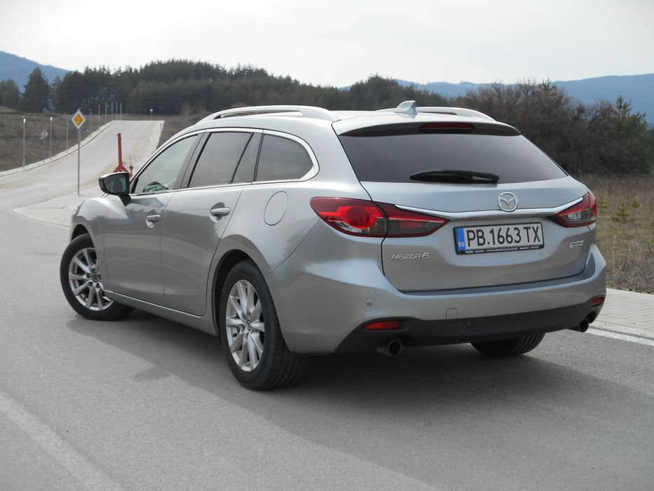 Mazda 6 2.2D * 150HP * Обслужена * 2 комплекта гуми