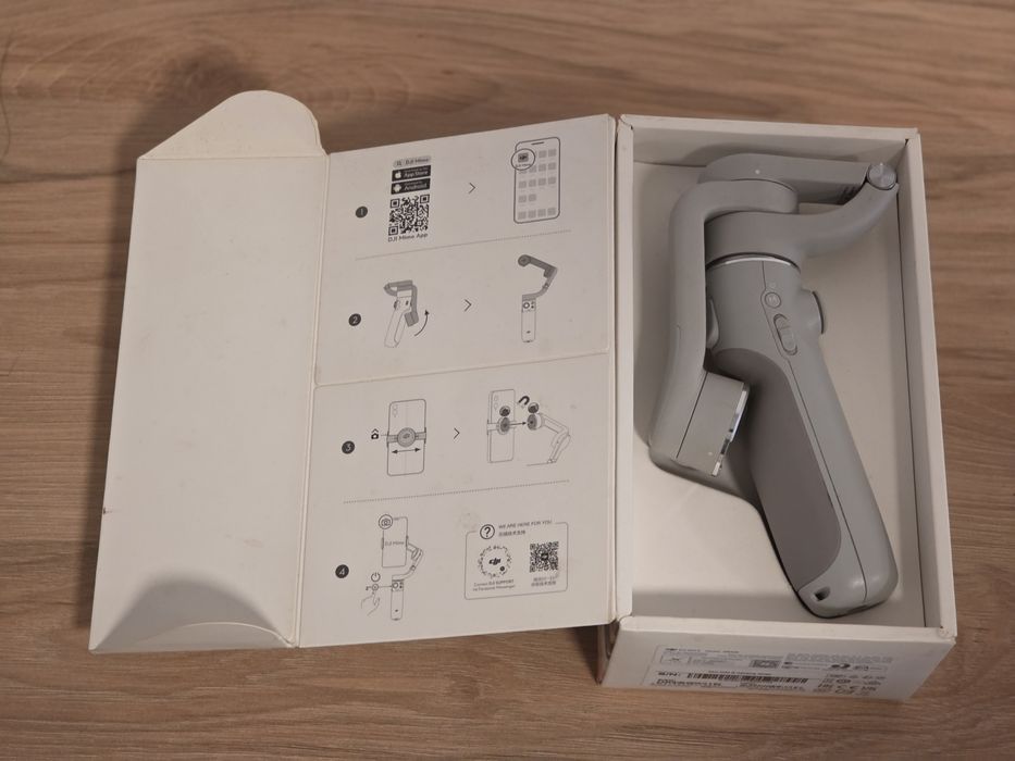 DJI Osmo Mobile 5 – Стабилизатор за смартфон (Gimbal) в отлично състояние