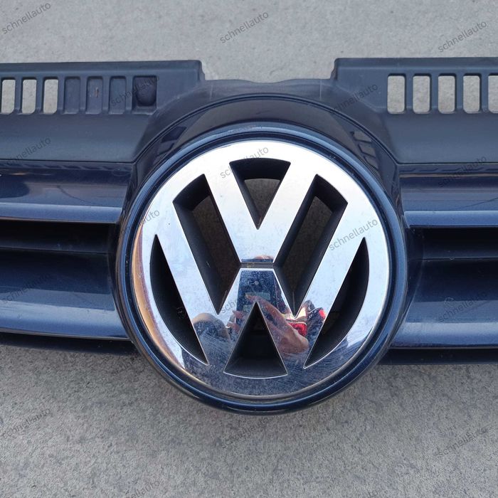 Grila radiator VW Golf 5 plus cod culoare LC5F cod 5M0 853 653