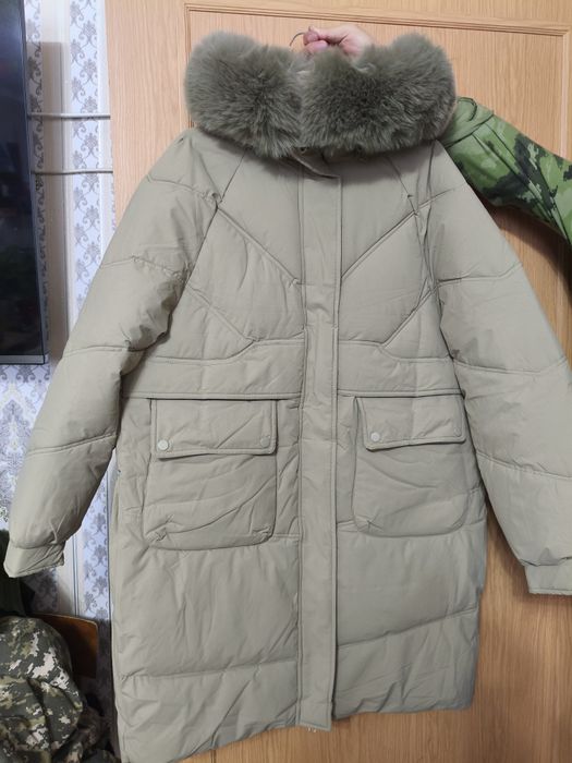 Продам куртка пуховик новый