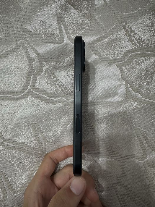 Iphone 16 с гарантией