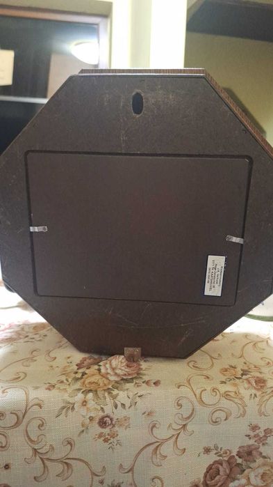 Ceas de perete mecanic