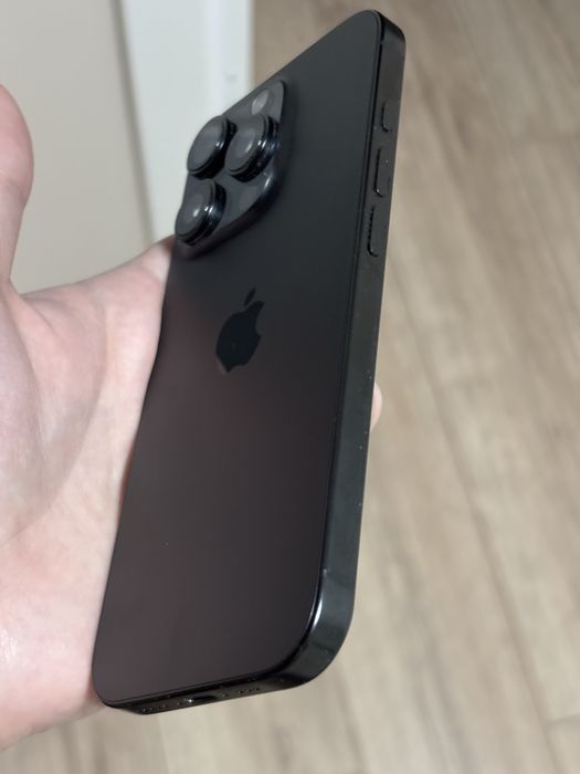 Iphone 16 pro 128gb черный