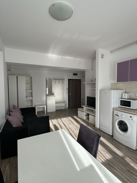 Inchiriez apartament Summerland