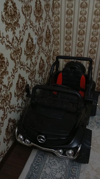 Bolalar uchun mercedez benz