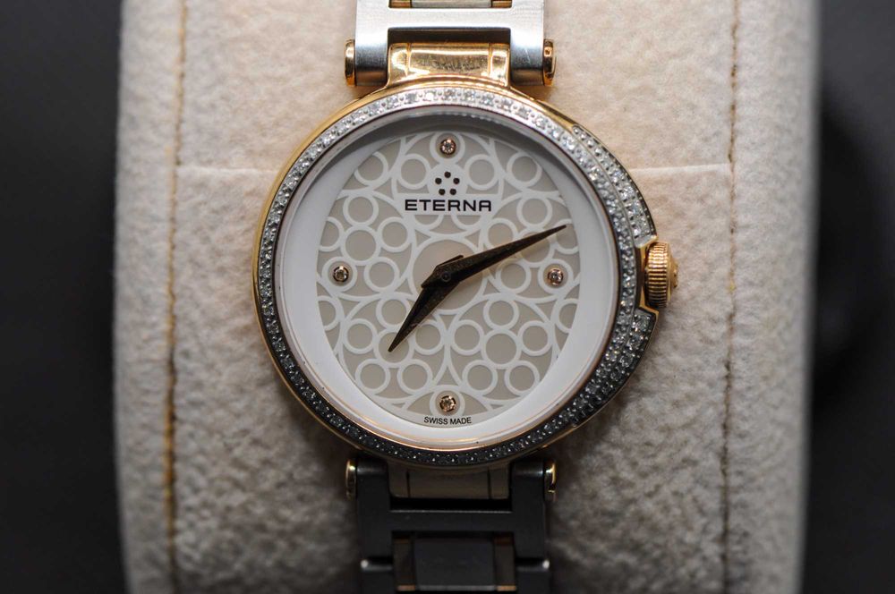 Швейцарски дамски часовник с фабрични диаманти | Eterna Grace