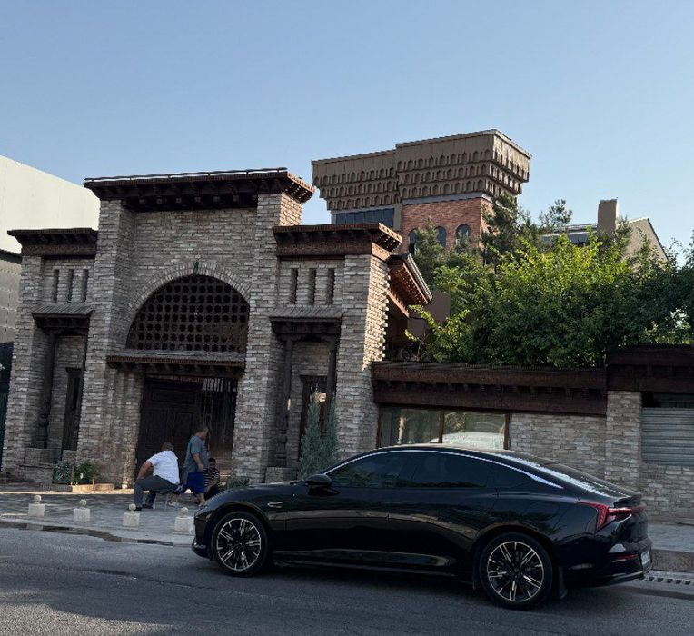 Продается ресторан Музей Плова на перекрестке Новомосковской/Кольцевой