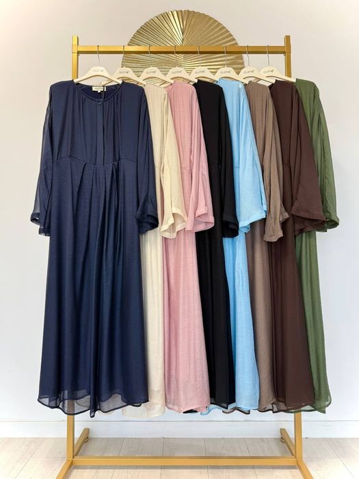 Роскошное платье макси CLOTHÉ (Размер M)