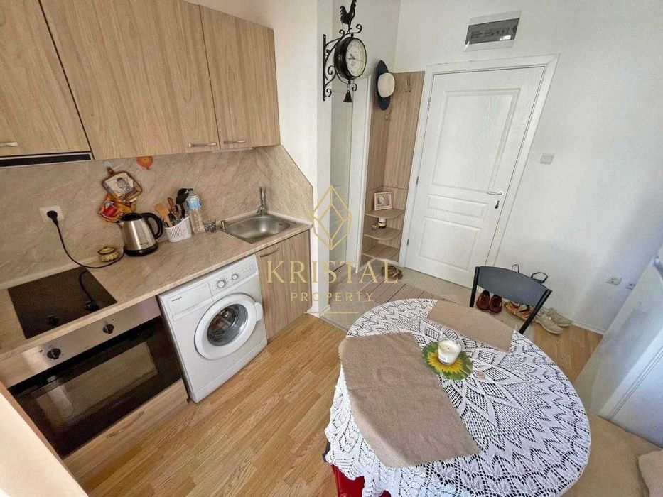 Продава се Двустаен апартамент в к.к. Слънчев бряг - 37 кв.м за 1771 €/кв.м - Снимка #4