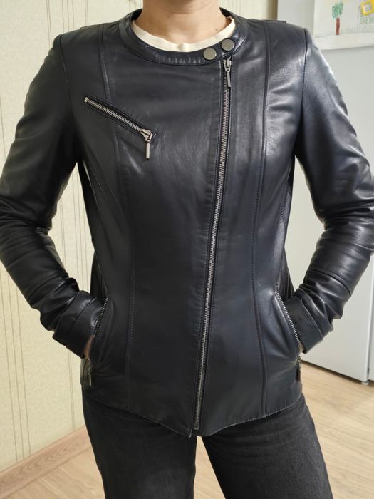 Продам кожаную куртку