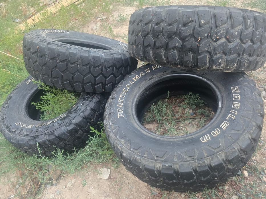 Продам комплект резины 265/70/16
