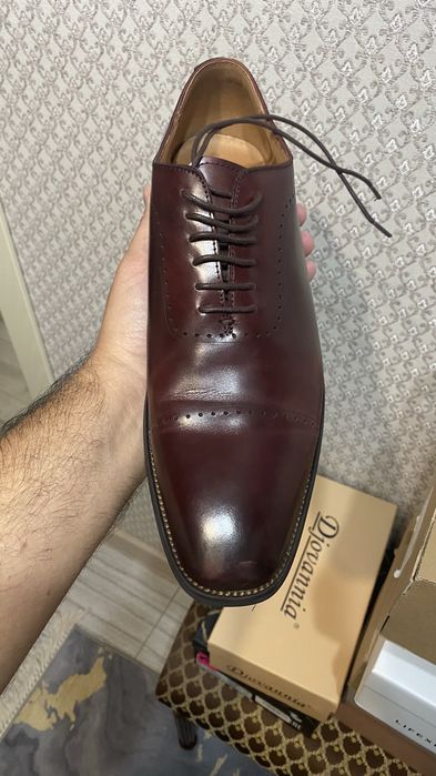 Продам туфли новые