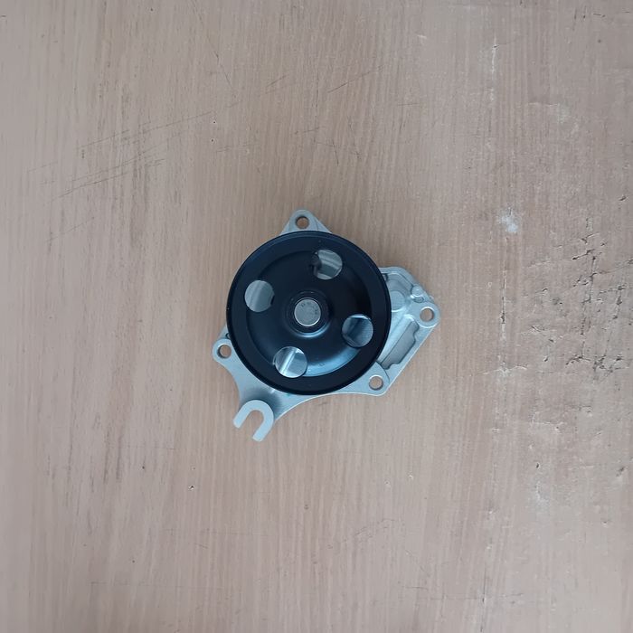 Водна помпа за Mazda