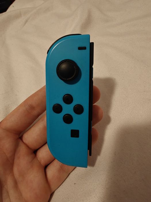 Vând set joy-con