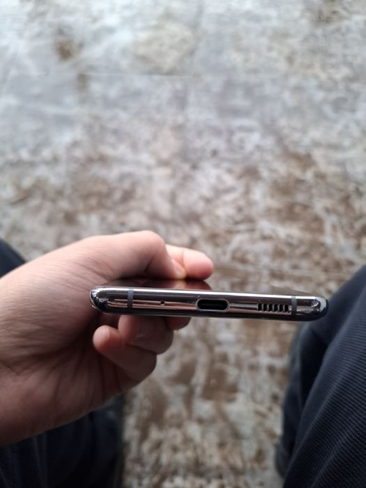 Обменяю Продам самсунг с20+