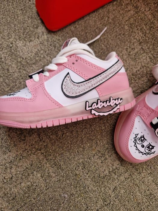 Adidasi copii Nike Labubu nr 30 purtați odata